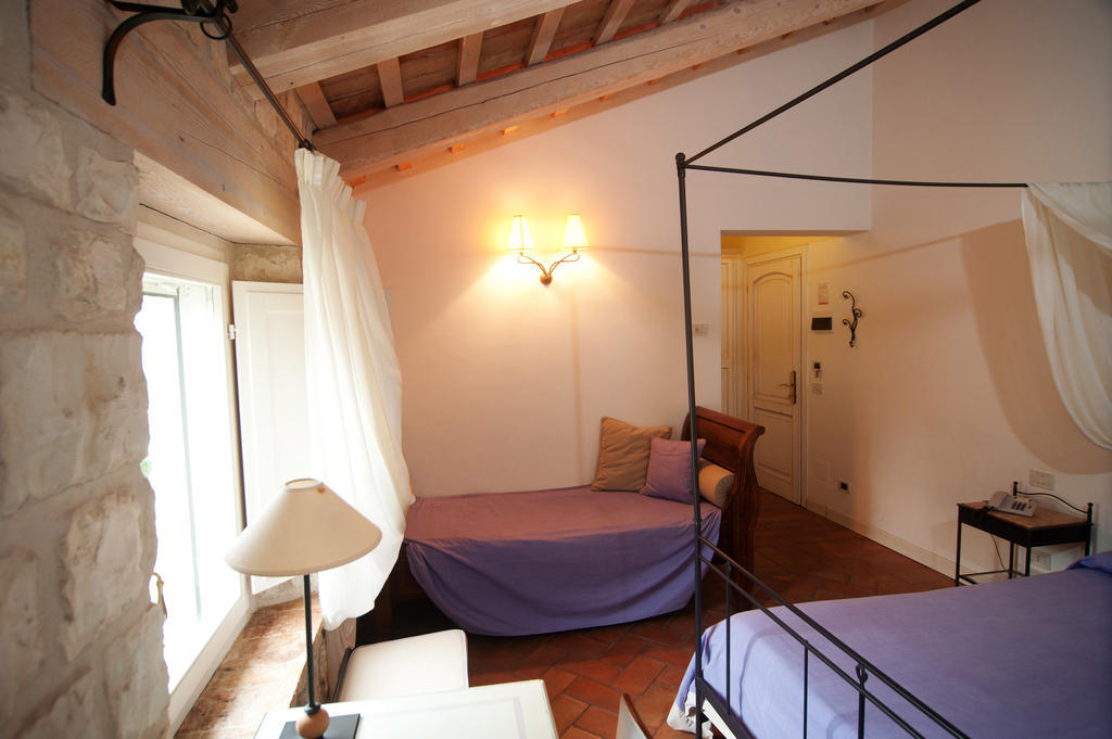 Valcastagno Relais & Residence Sirolo Chambre photo