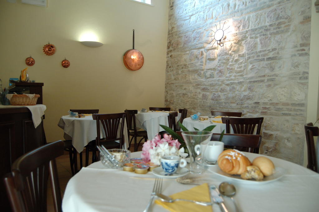 Valcastagno Relais & Residence Sirolo Extérieur photo